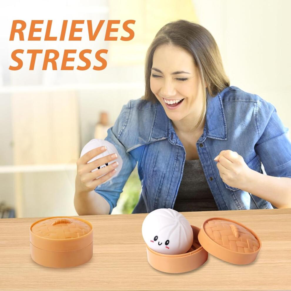 Pekkaxy Squishy Knödel Stressbälle für Erwachsene & Kinder – Fidget Sensorisches Spielzeug, Knetball zum Quetschen, Dehnbares Stressabbau-Spielzeug für ADHS – Kompatibel