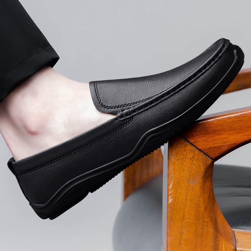 Man Moccasins Penny Loafers Men Casual Shoes Summer 2026 Leather Slip-On Lightweight Slip On Flats Sneaker Mens Driving Shoes
