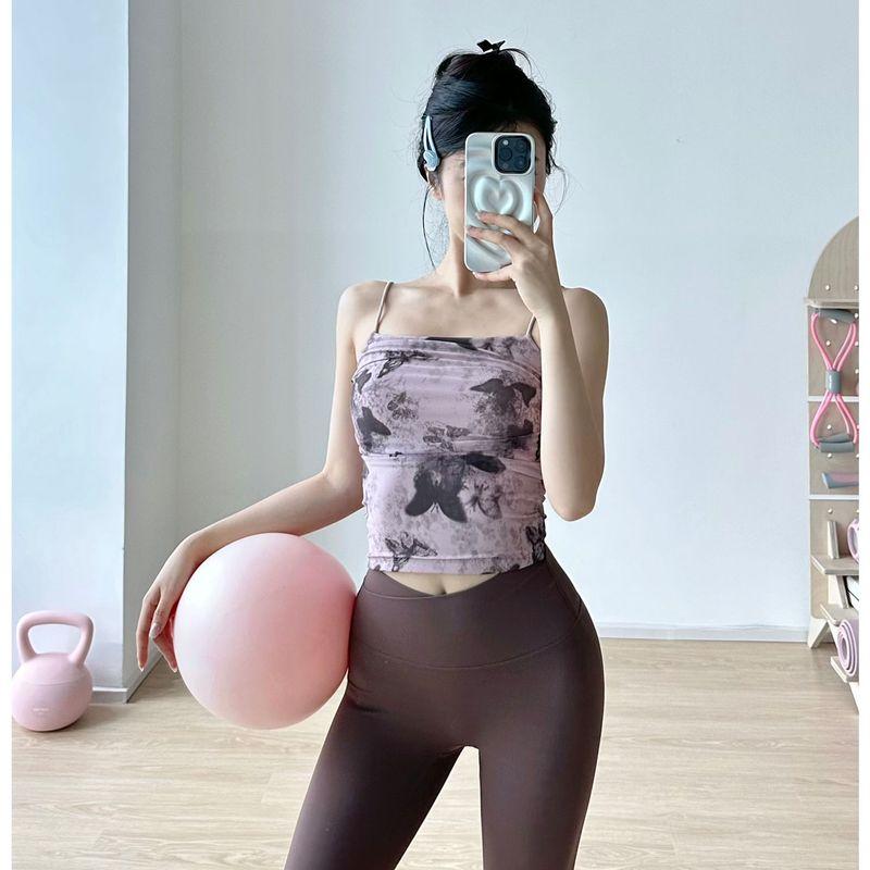 

Спортивный топ в национальном стиле женский с поясом, облегающий грудь, с принтом, дышащий, для похудения, одежда для йоги, облегающий крой, одежда для тренировок, майка, красивая спина CHESTNUT S((Recommendation 40.00 kg-47.50 kg)