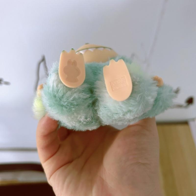 Kreslená plyšová hračka Labubu V3 Plněná anime vinylová tvář Láska Klid Panenka Labubu Přívěsek na tašku Klíčenka Dárky k narozeninám Dívka