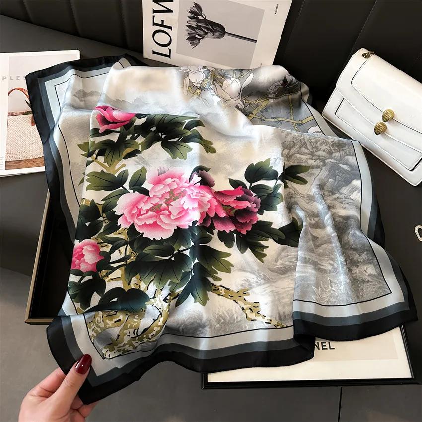 New Luxury Women's Soft Satin Hair Scarves Fashion Square Printed Headscarf 70cm Professional Accessories Designer Scarf