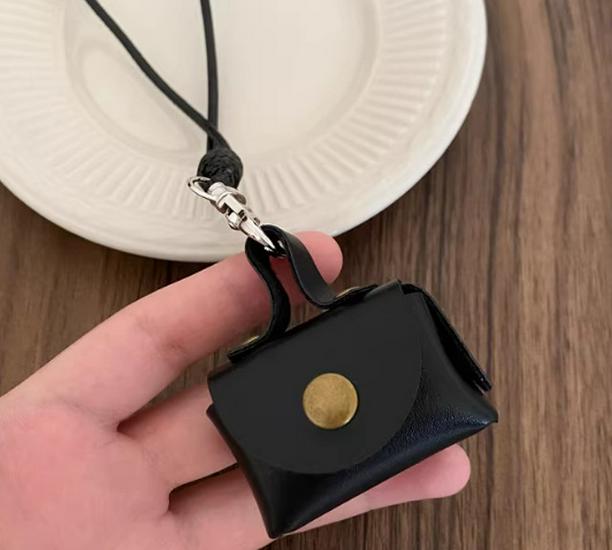 Leopard Print Coin Purse Necklace: Women's Pendant Earphone Case with Leather Rope Chain Accessory