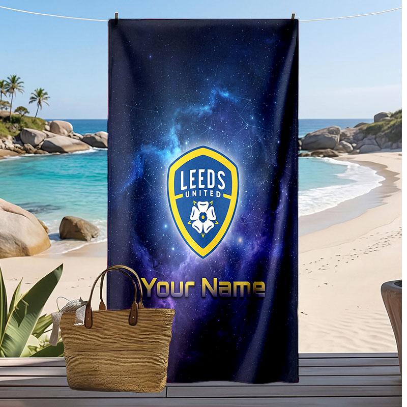 Leeds United Gepersonaliseerde Bedrukte Strandlaken Voetbal Logo Steun Aangepaste Naam Tekst Absorberende Handdoek Voor Sport Reizen Speciaal Cadeau