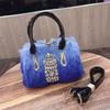 2026 Autumn/winter New Fashionable Handbag with Diamond Inlay