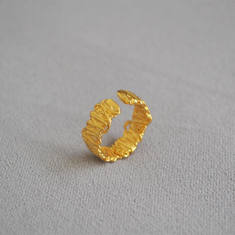 Bague ouverte en filigrane d'or coréen: Design moderne et tendance pour femmes