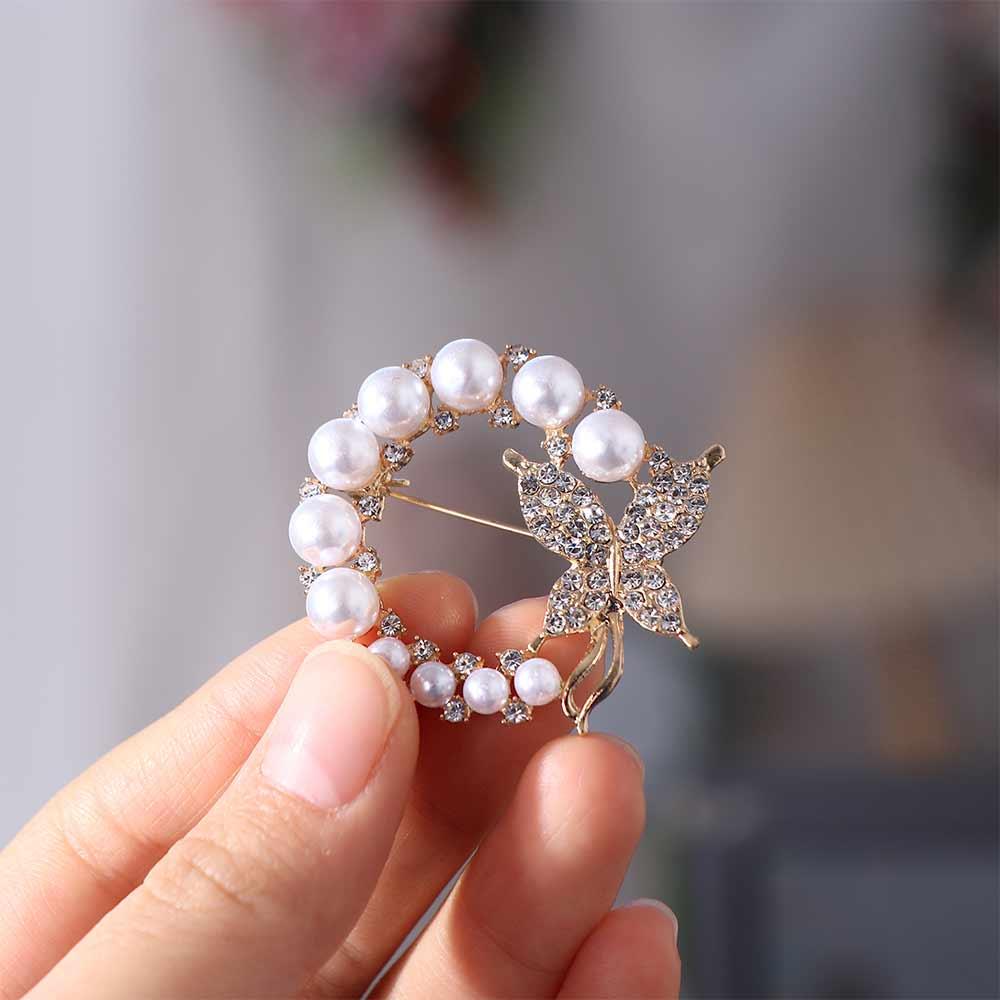 Elegant Wreath Butterfly Brooch Trend Rhinestone Circle Brooches Circle Butterfly Brooch Jewelry