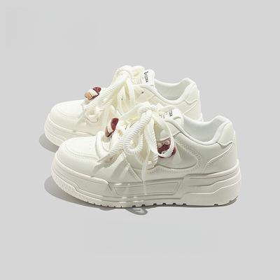 Obuwie damskie – Sneakersy