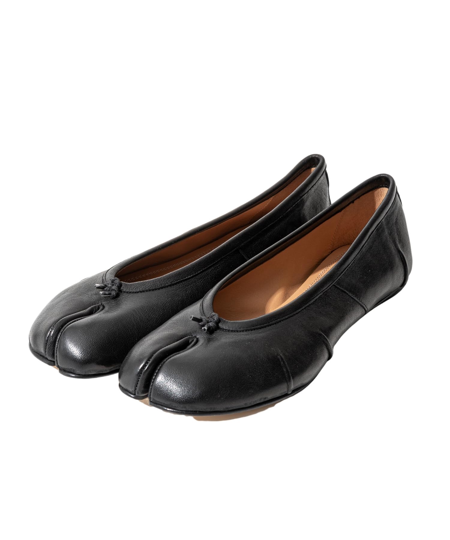 

Maison Margiela TABI BALLERINA NEW Балетки Розмір см Балетки, S58WZ0127P6378, Жіночі, Чорний, 26.5 [Вживані] чорний