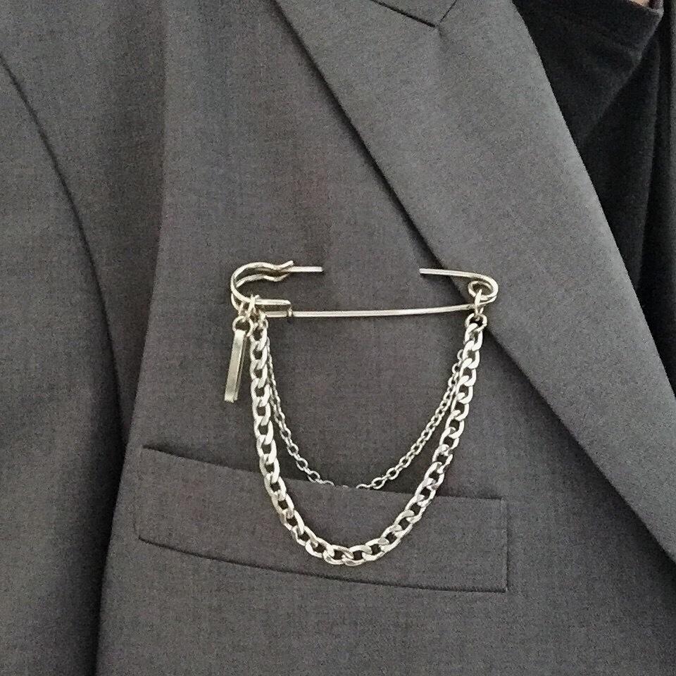 Astronaut Chain Multipurpose Brooch Cartoon for Men Women Street Ins Long Metal Chest Chain Brooch Trendy Accessories Gifts