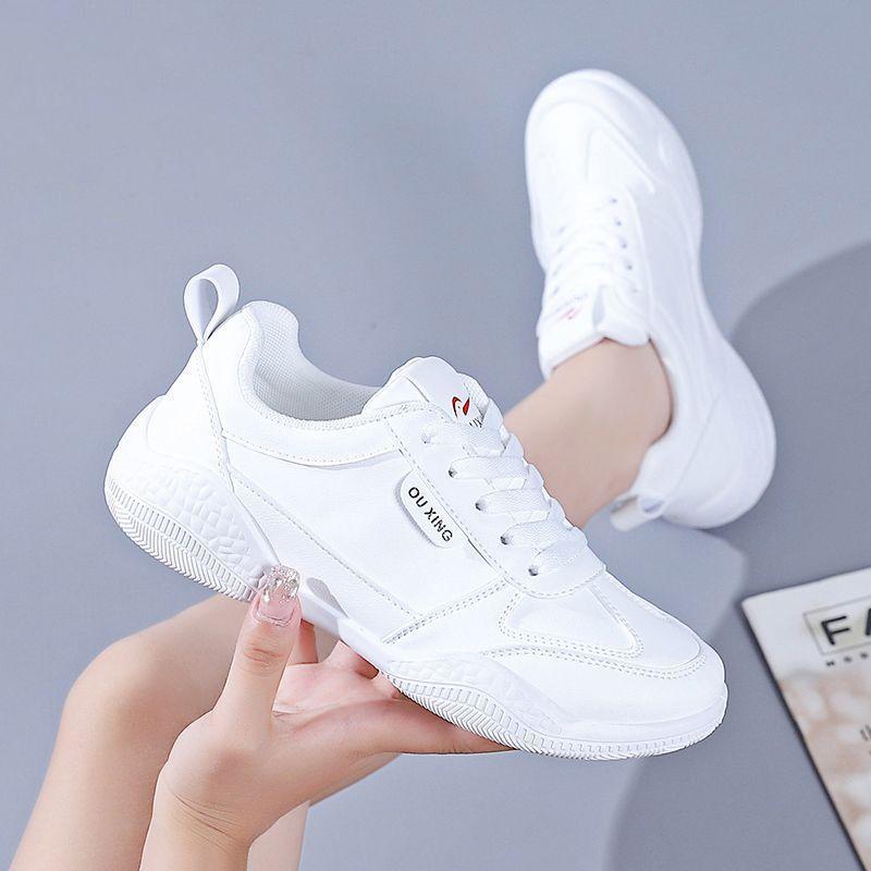 2025 Little White Shoes Women's Autumn New Soft-soled Soft-faced Lightweight Running Shoes Student Shishang Versatile Sports Board Shoes Women