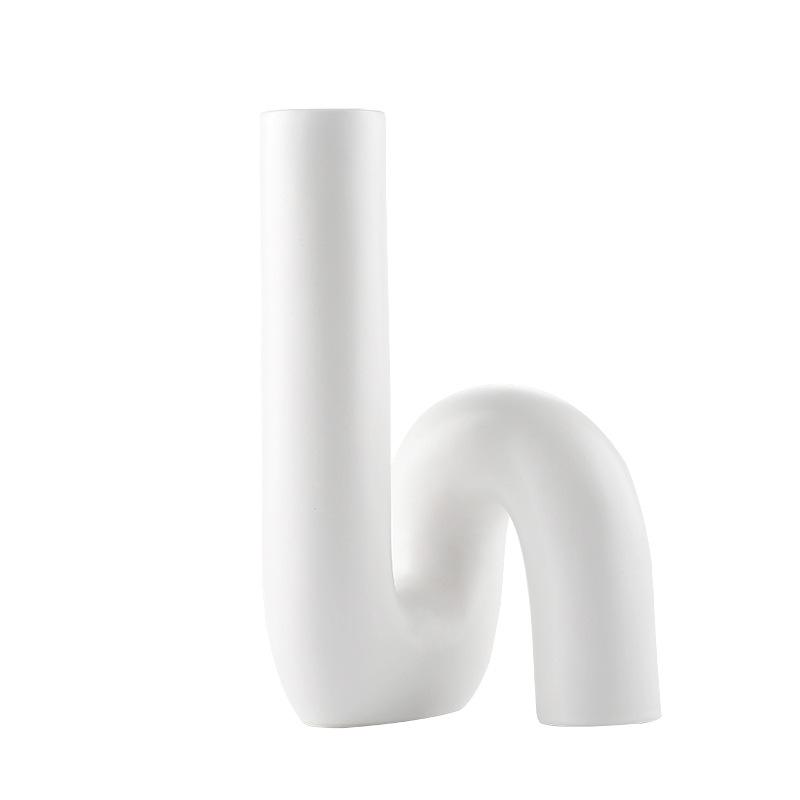 

Современная скандинавская ваза, геометрические нерегулярные изогнутые трубчатые орнаменты, итальянское искусство мягкого декора, модель комнаты, витые орнаменты и цветочные сосуды