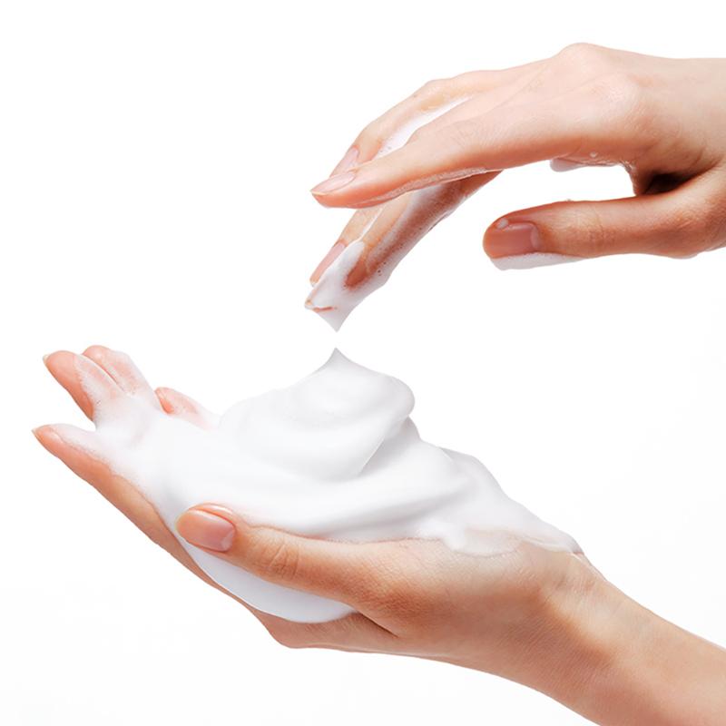 Aestura Atobarrier 365 Delikatny Piankowy Żel do Mycia 150ml