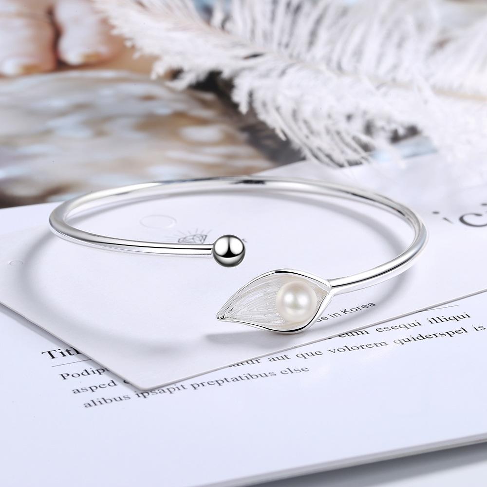 New Arrival Female   Stamp Silver Color Leaves Pearl Bracelet for Women Girl Wedding Gift Pulseira Feminina