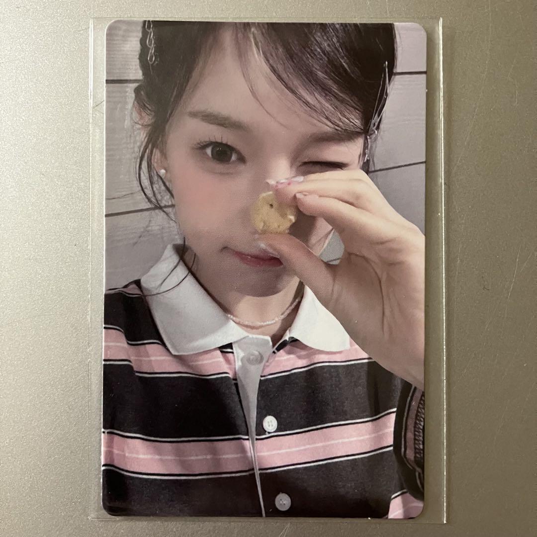 

[USED] izna Izuna BEEP Plus Chat Pre-order Bonus Trading Card Saran