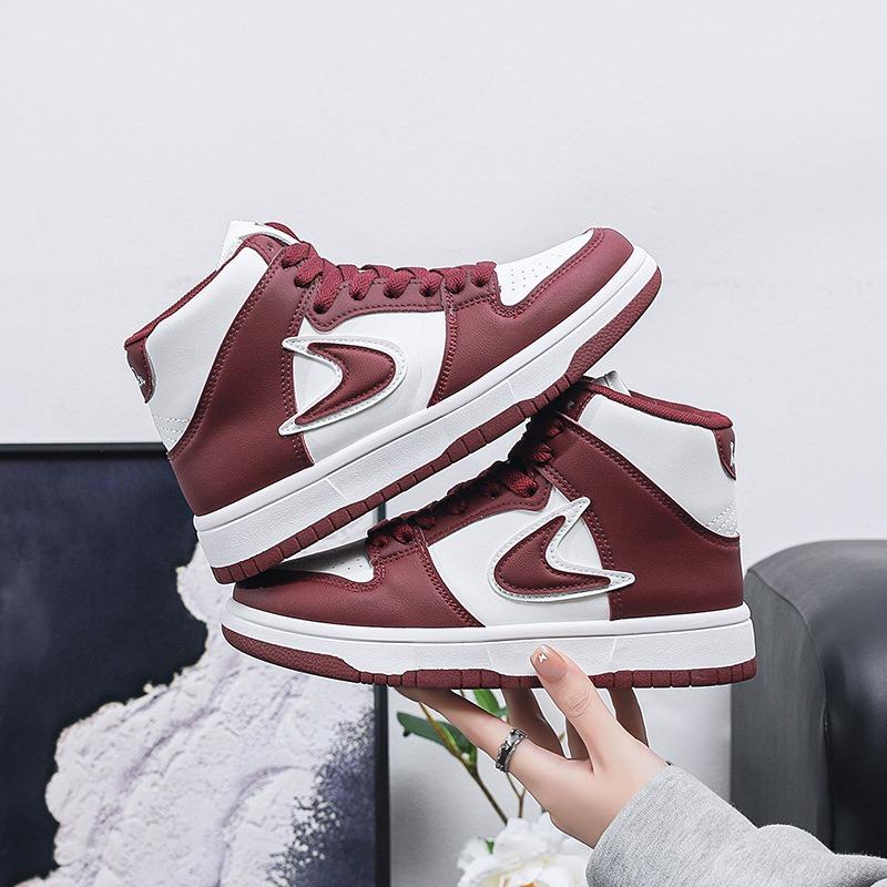 8 burgundy high-top board shoes for women's autumn and winter new thick-soled casual microfiber leather versatile sports shoes