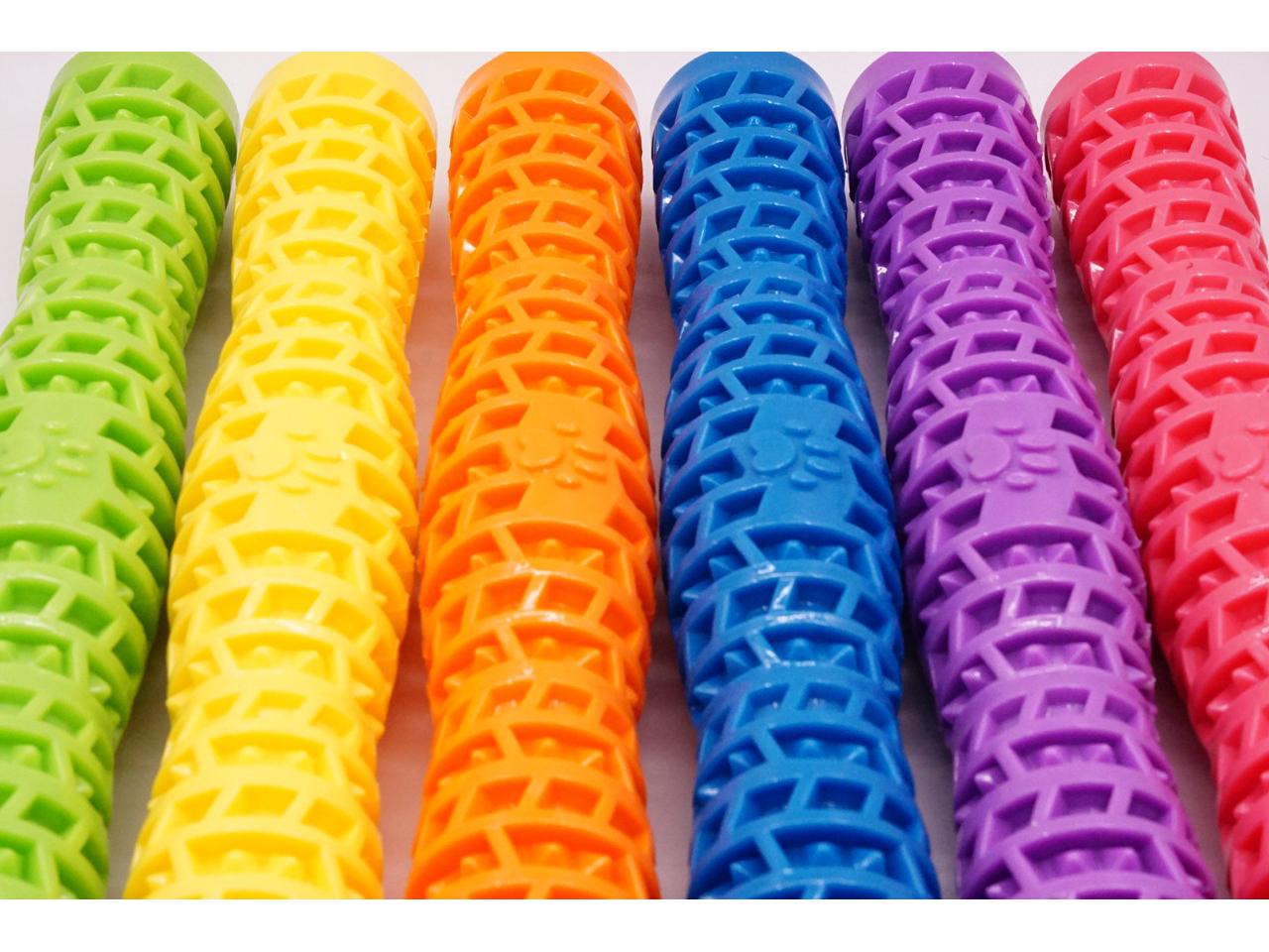 

Durable Dog Barking & Chewing Stick - Interactive Teeth Cleaning Pet Toy 29.5x4.5x4.5 cm - Net weight 208g зелёный