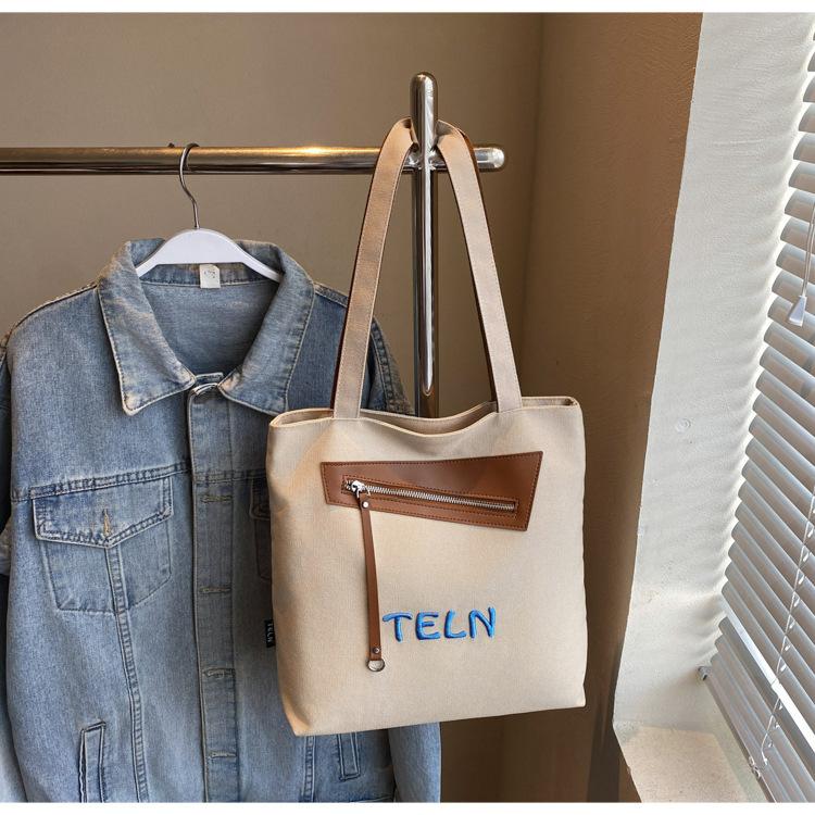 

2025 новая сумка-мессенджер с принтом, бахрома, модная плечевая сумка, большая вместимость хаки