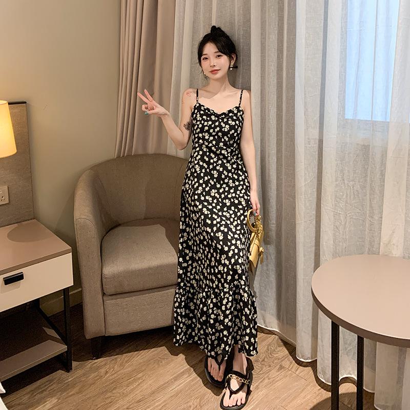 Women's Summer Retro Black Floral Spaghetti Strap Long Dress with Slimming Waist