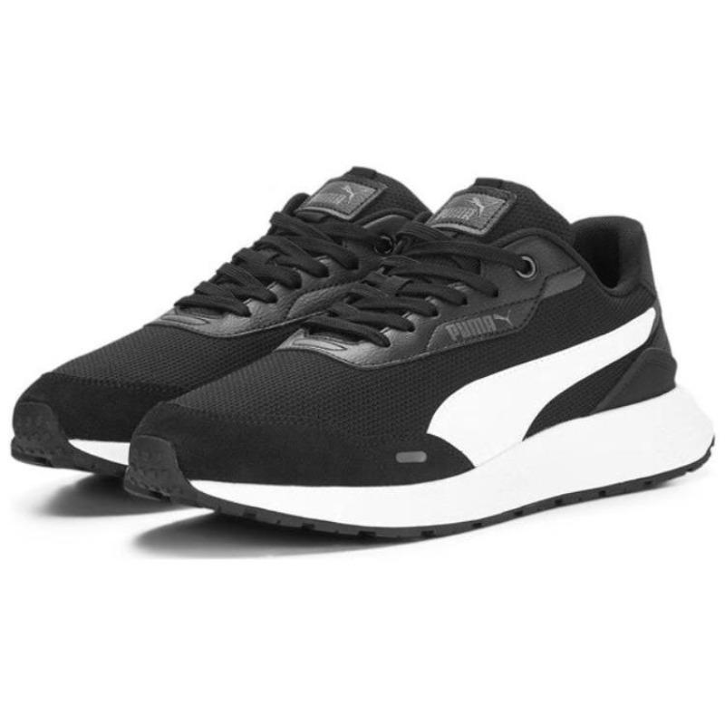 Puma Unisex Runtamed Low-Top Lifestyle Sneakers Black White 389236-01