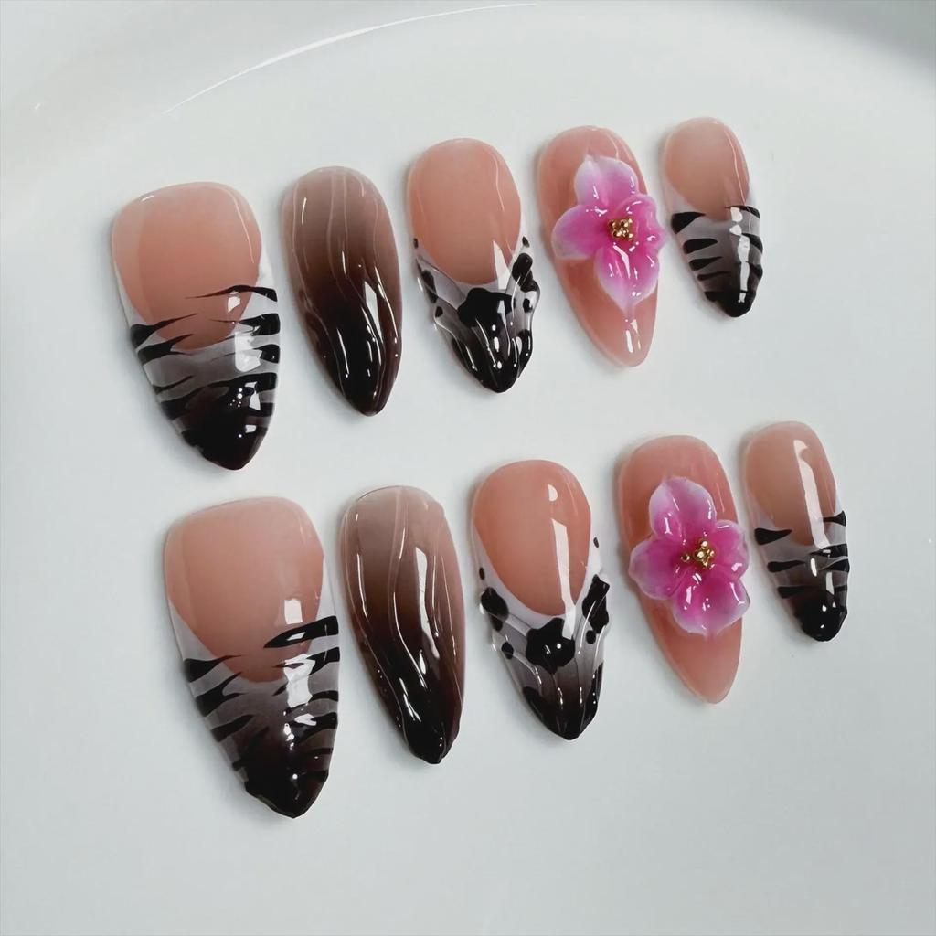 Handmade 3D Carved Ice-Transparent French Nail Art Patches, Ins-Style Almond Nails