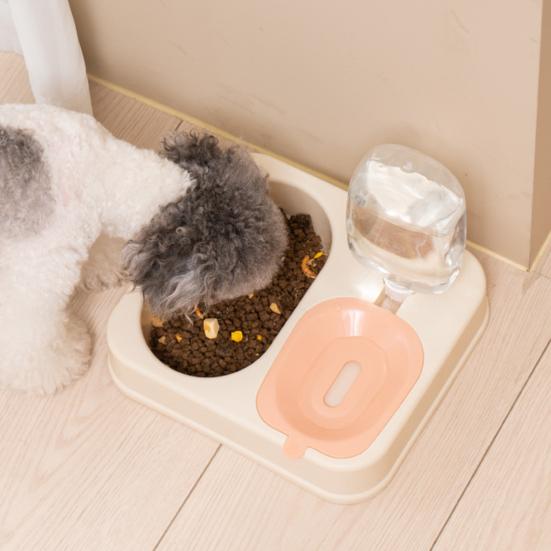 Pet Food And Water Feeder 2 In 1 Pet Feeder Bowl Automatic Water Dispenser with 500ml Bottle Detachable Pet Feeder for Cats Dogs
