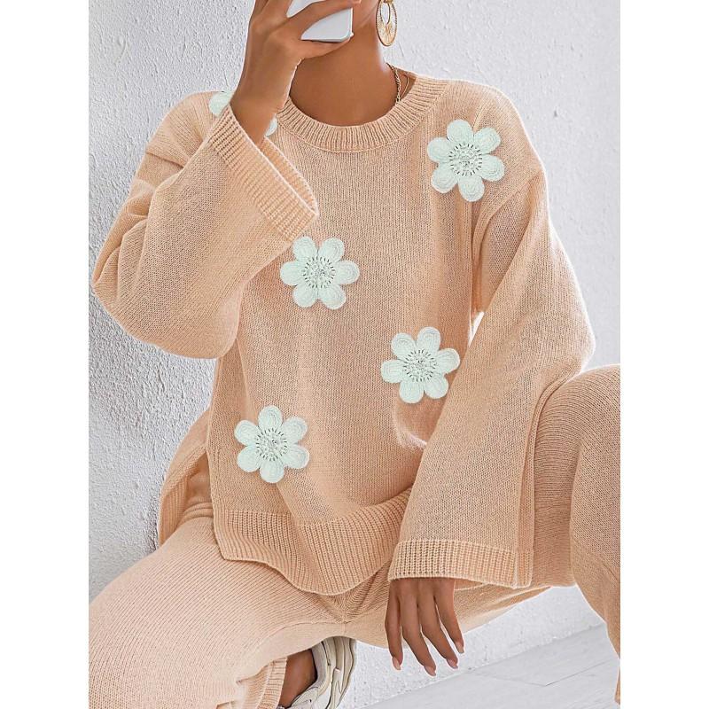 Womens Oversized Knit Sweater With Embroidered Floral Appliqu Beaded Detail V-Neck Long Sleeve Loose Fit Winter Top