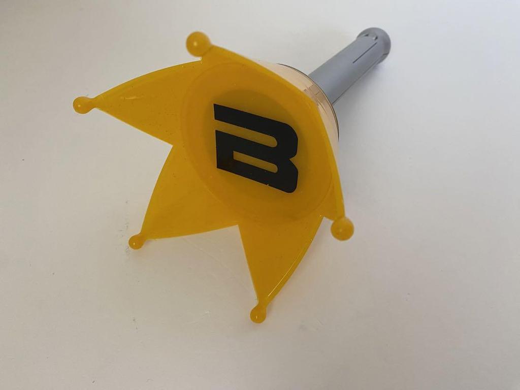 [USED] BIGBANG Big Bang Early Penlight with Box