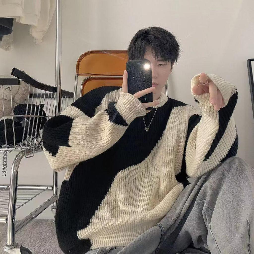 "Men's Retro Knitted Sweater: Loose Fit, Winter/Autumn Style"