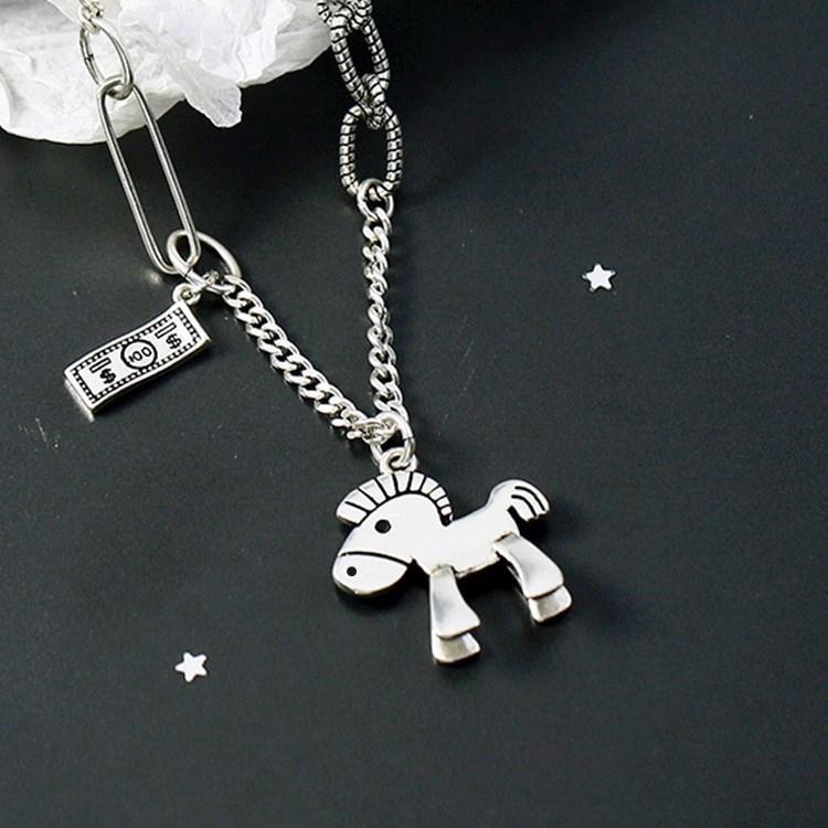 New Creative Retro Money Jewelry Personality Animal Pony Clavicle Chain Horse Pendant Necklaces Birthday Gift for Horse Lover