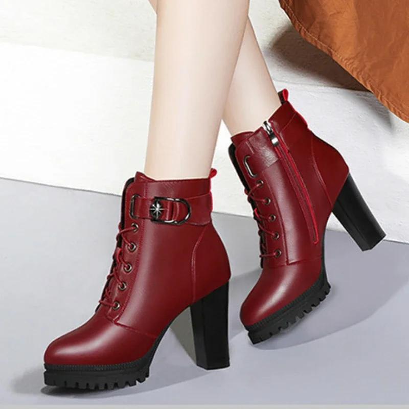 

Модная обувь женская 2024 года, горячая распродажа, женские ботинки с боковой молнией, зимние, с круглым носком, бархатные, теплые, однотонные, короткие, на толстом каблуке, модные ботинки 40 вино красного