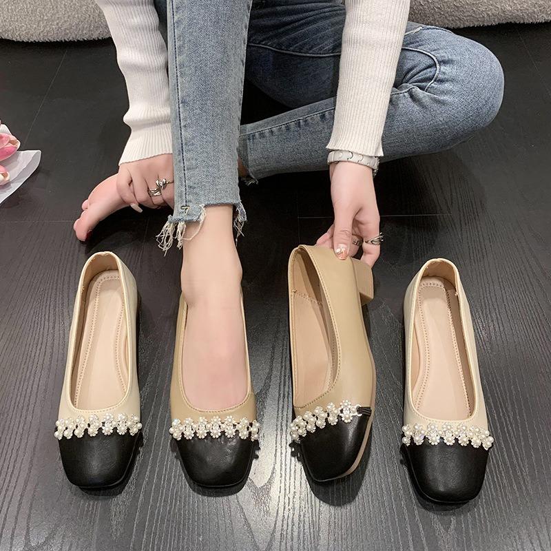 Color matching single shoes women's new fashionable and comfortable square head shoes light mouth pearl thick heel single shoes