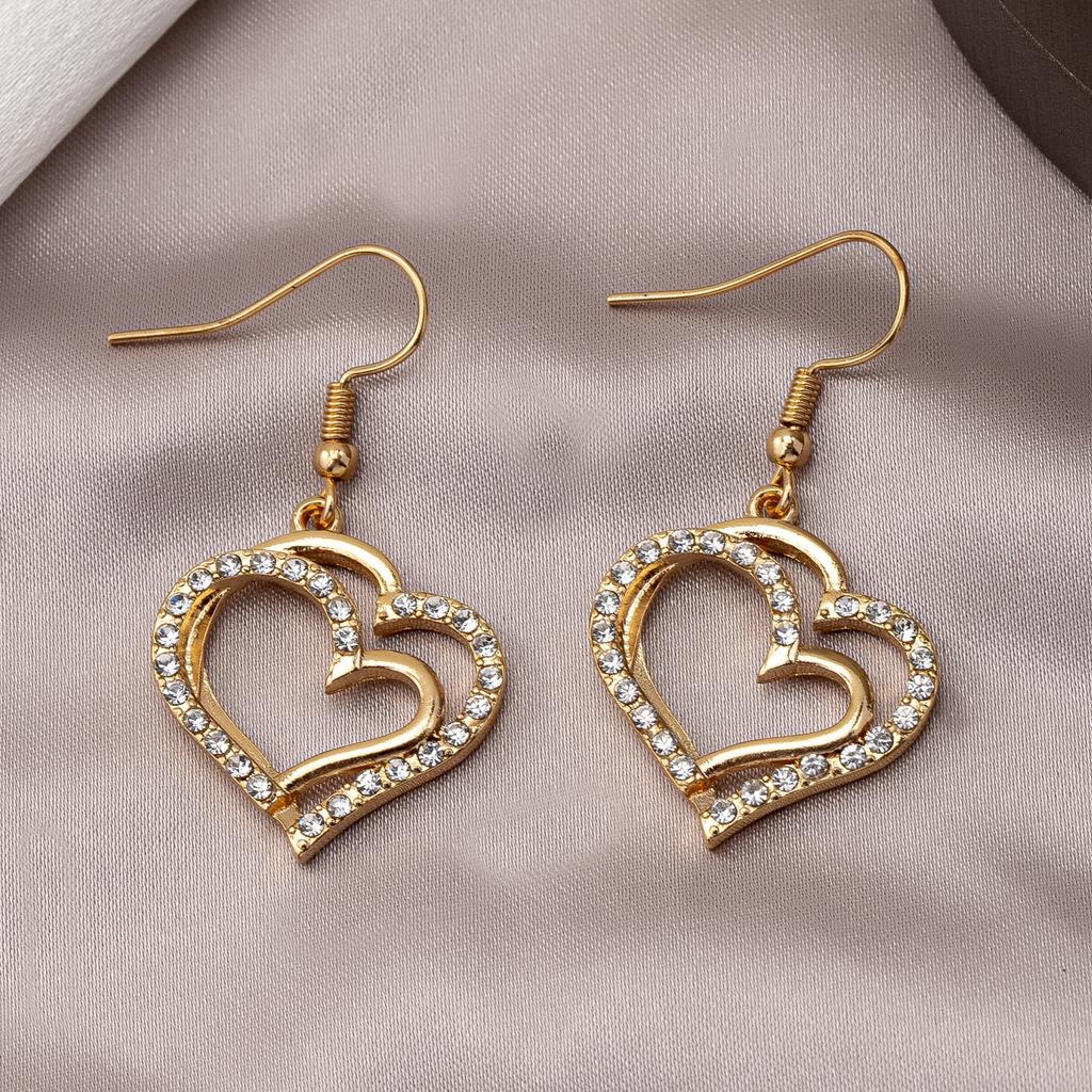Women's Jewelry Set Double Heart-Shaped Glass-Inlaid Rhinestone Necklace and Earring Set Suitable for Daily Wear and Holidays Without Box
