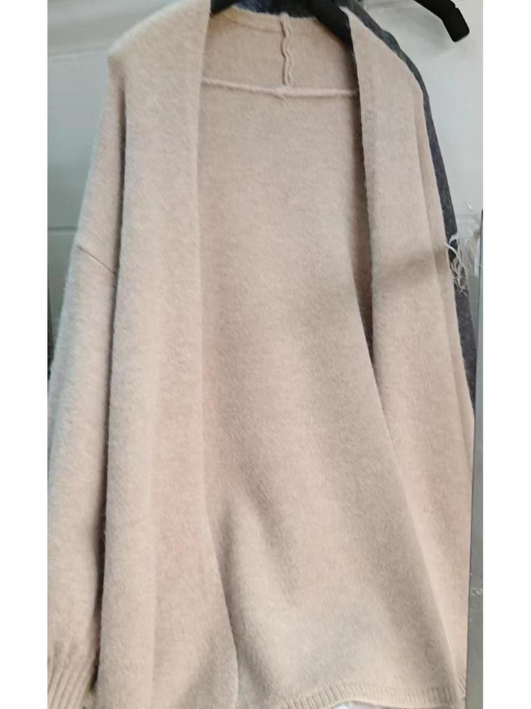 Gentle Style Women's V-Neck Loose Cardigan Sweater - Autumn/Winter 2023 Long Sleeve Knit Top