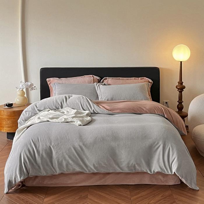 Light Luxury High-End Thickened Milk Fleece Four-Piece Set, Warm Coral Fleece Quilt Cover, Anti-Static Bed Sheet Three-Piece Set