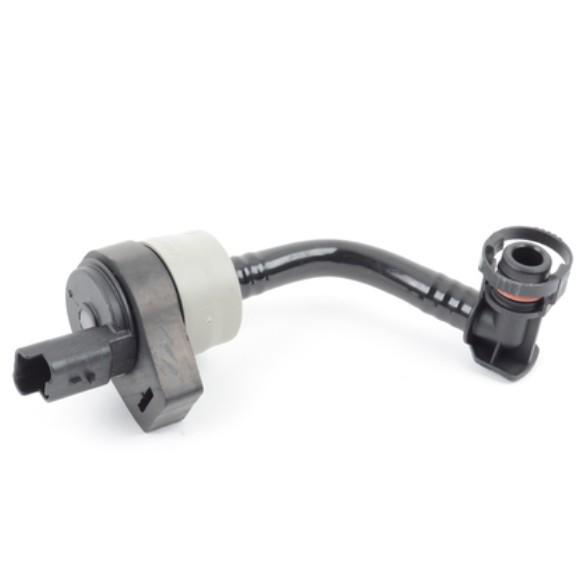 GAK bildelar Kolbehållare Solenoidventil med Slang för BMW OE 13907624538