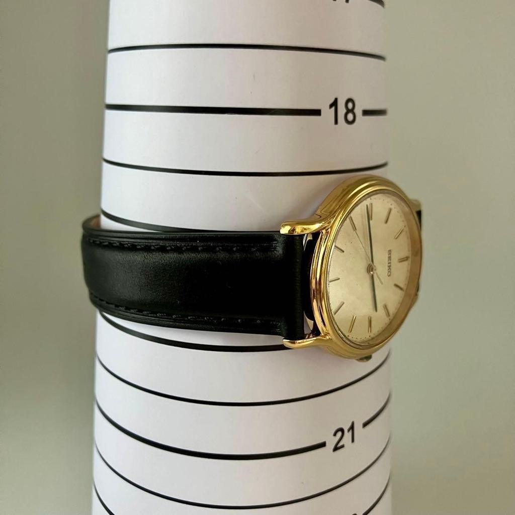 Seiko 7N01-0BR0 Quartz Wristwatch Gold Tone Tested Japan Used F/S