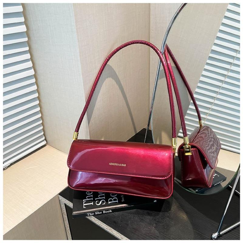 Patent Leather Glossy Small Square Bag Women's Summer New Niche Design Underarm Bag Simple Texture Messenger Bag