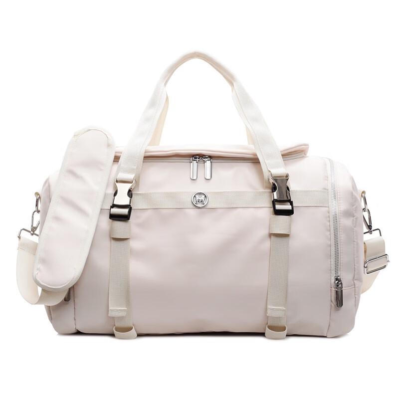 Men s Large Capacity Travel Duffel Bag