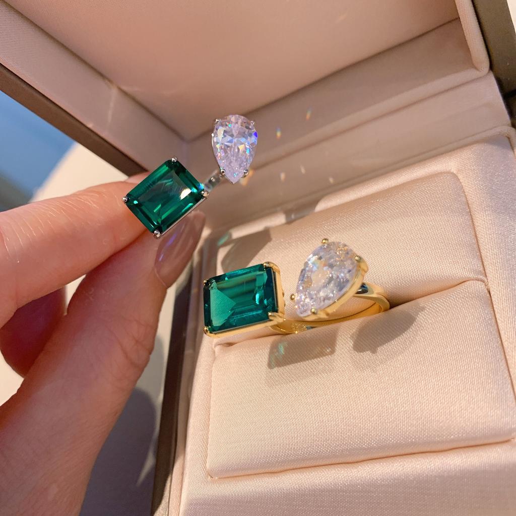 Jewelry Popular Simulation Emerald, Opening Adjustment Main Stone White 8 * 12 Green 9 * 12