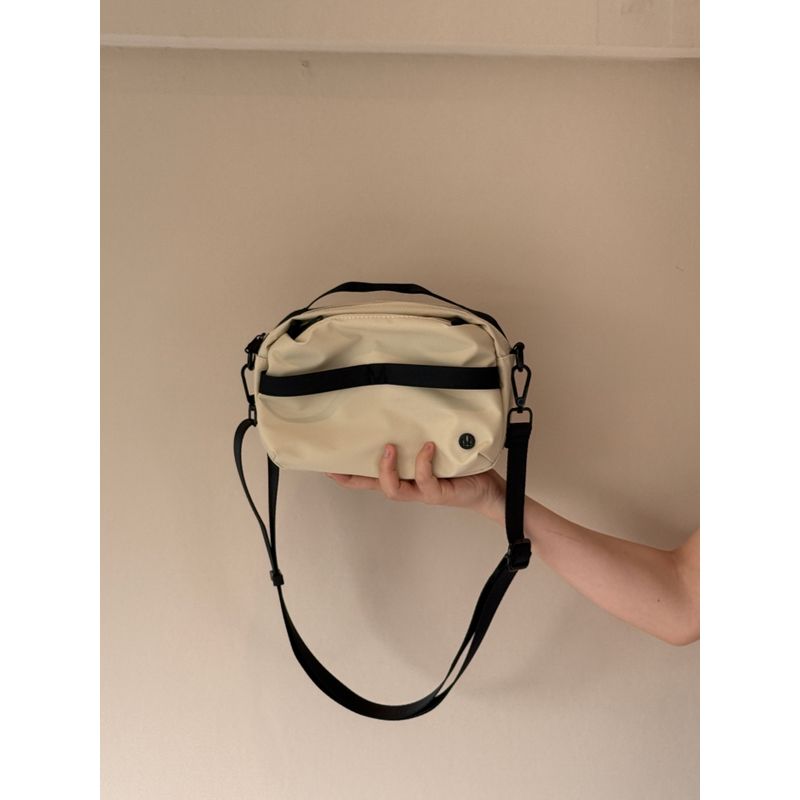 

Genderless Multi-Pocket Casual Trendy Cool Shoulder Chest Bag Beige