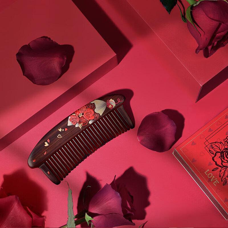 Tan Mujiang Natural Wood Rose Comb Gift Set