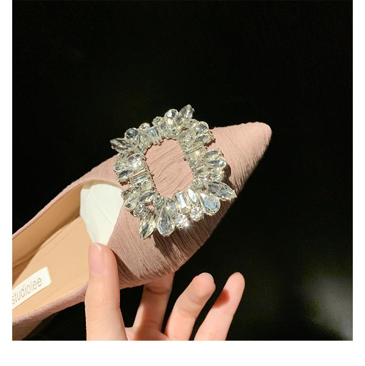 

Виноградная мать, та же весна 2025 новый маленький ароматный ветер французский флэш-бриллиант острый носок мелкий вырез фея на плоской подошве туфли-лодочки женщина 40