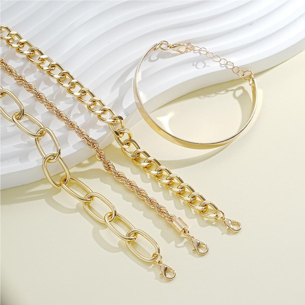 4pcs Simple Punk Chunky Chain Bracelet Set for Women Dainty Boho Fashion Charm Bracelet Holiday Dating Gifts Daily Wear Jewelry
