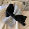 Knitted Cross Scarf Two-Tone Color Lazy Neck Warmer Stylish Knitted Scarf  For Women