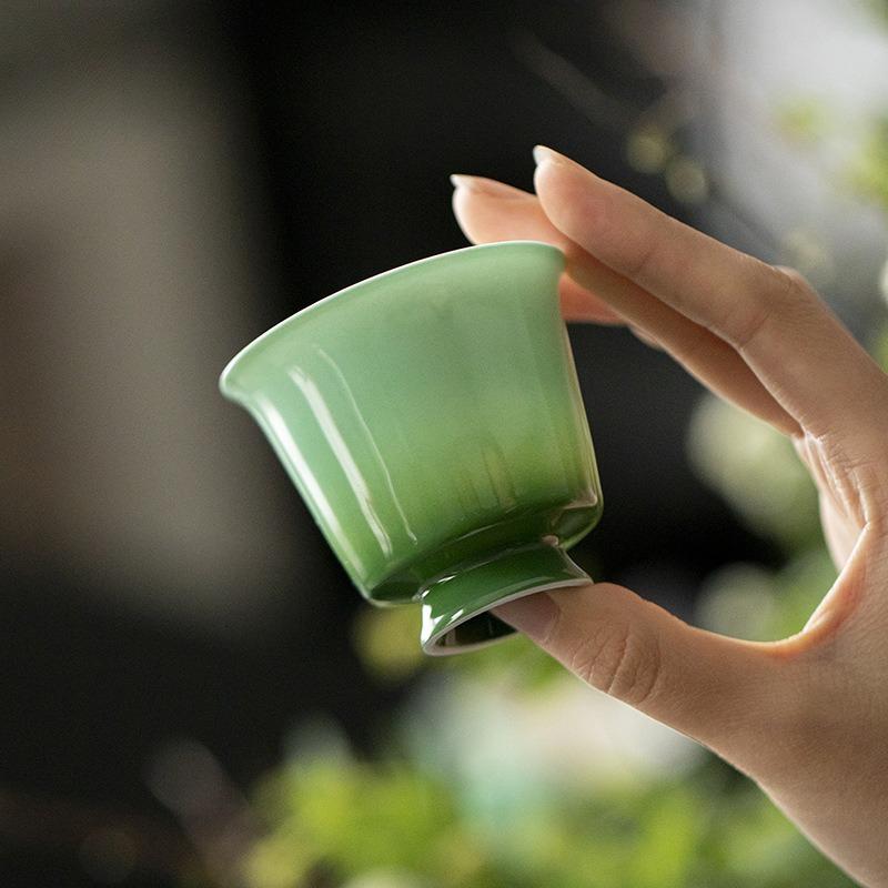 Service à thé en céramique peint à la main avec glaçure dégradée vert jade Gaiwan Gongfu Tasses pour la maison le bureau Collection Printemps Éveillé Cadeau