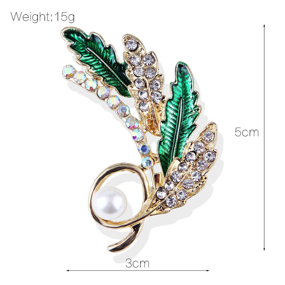 

Idyllic Style Four-leaf Wheat Ears Inlaid Pearl Brooch Women s Simple Ethnic Style Cardigan Western Clothing Accessories Pins Jewelry