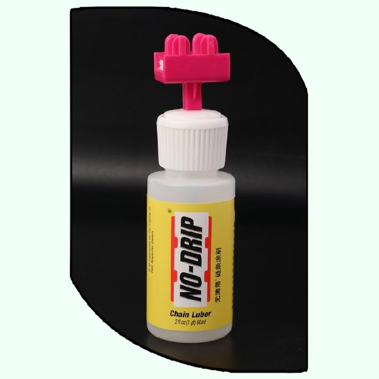 Bicycles Chain Maintenance Tool Light weight Chain Cleaning And Oiling Brush for Convenient Use and Easy Storage