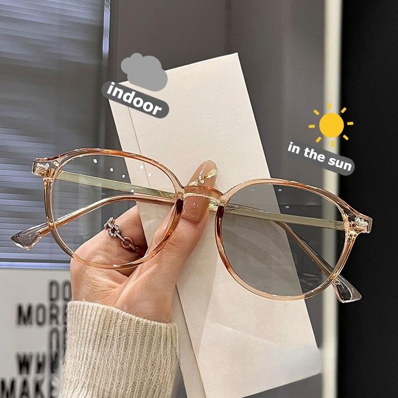Fashionable Oval Frame Photochromic Myopia Glasses Women's INS Style Anti Blue Light Eyeglasses Minus Diopter 0 To -4.0