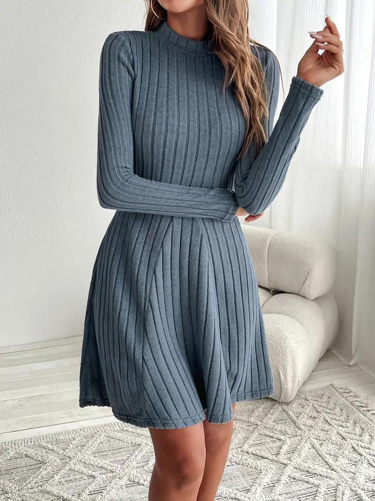 2025 Autumn/Winter European & American Women's Slimming Ribbed Dress: A-line, Half-high Collar, Long-sleeved