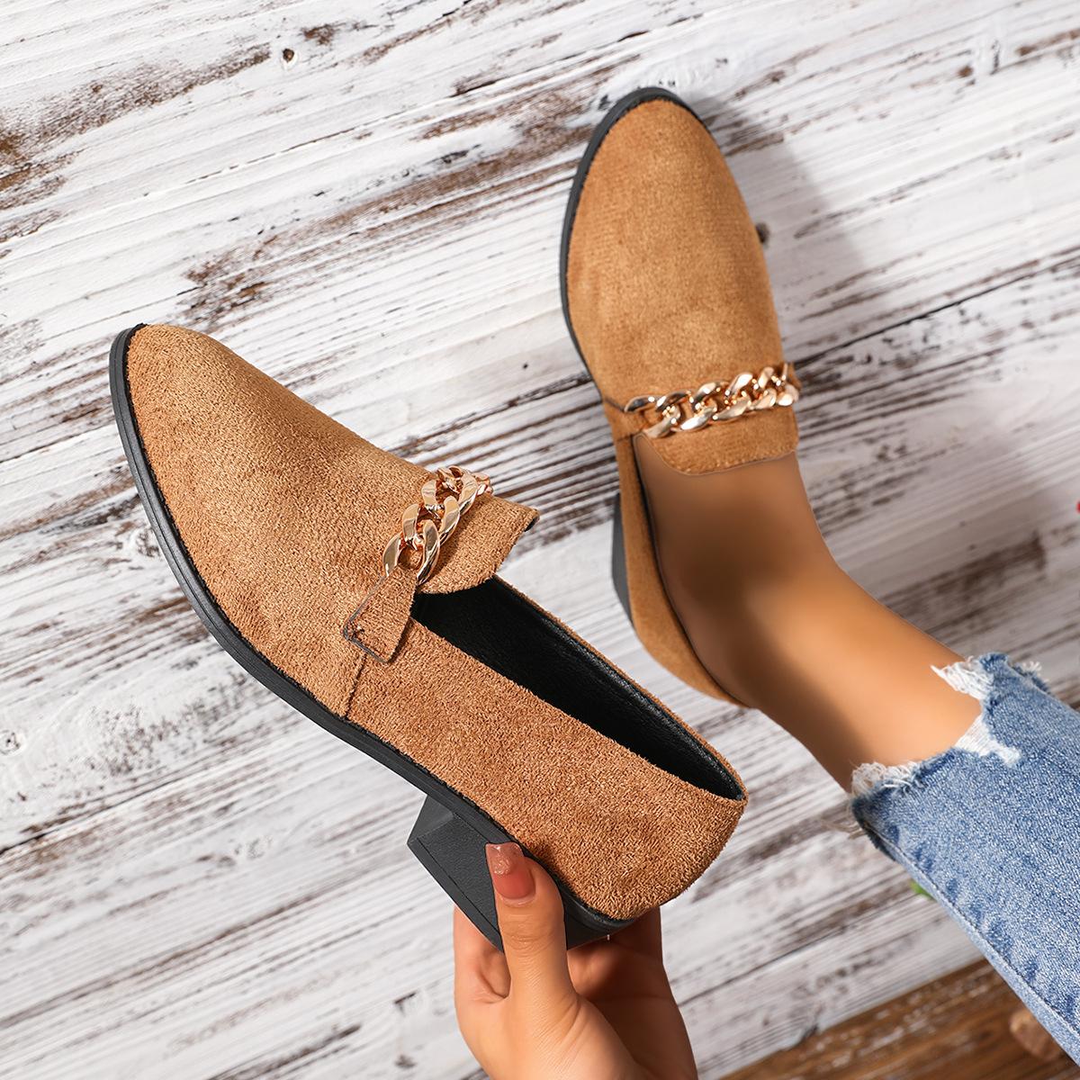 

Large size pointed head low heel single shoes women s 2024 spring and autumn new temperament thick heel one pedal fashion 43 коричневий